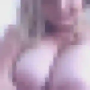 Lena, fille de 38 ans cherche plan cul à Labrit
