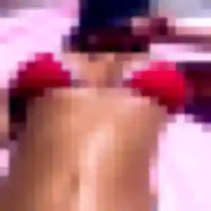 Imen, 20 ans, dispo pour plan cul à Ladon