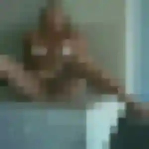 Sienna, 36 ans, en ligne à Laluque pour une rencontre coquine