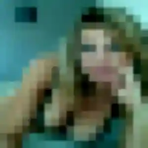 Lyana, 24 ans, dispo pour plan cul à Lampaul-Guimiliau