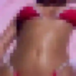 Sexy Zelie, 38 ans à Landelles - découvrir son profil