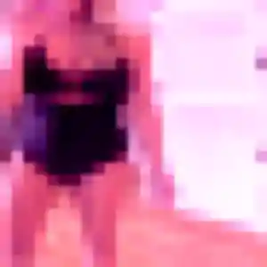 Naila, 22 ans, dispo pour plan cul à Landrais