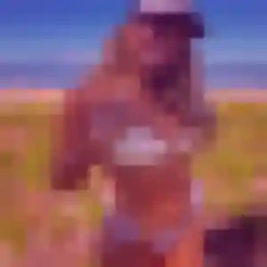 plan cul à Langon-sur-Cher : profil de Naila, 36 ans - accès libre