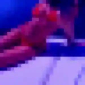 Oriane, femme de 31 ans propose plan cul à Langrolay-sur-Rance