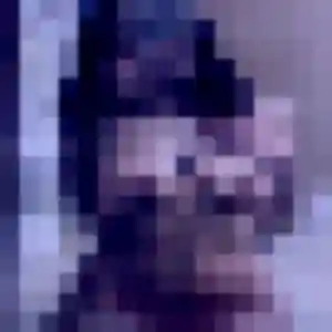Photo privée de Feriel, 32 ans à Largeasse - rencontre coquine