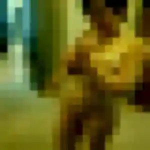 Photo de Syrine à Laval (20 ans) - plan cul sans inscription