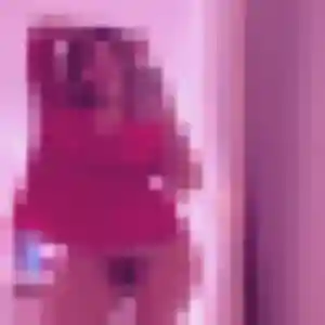 Charmante Maeva, 36 ans à Le Bourg-d'Oisans - voir sa photo