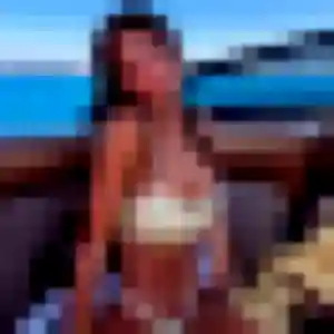 Assia, 28 ans, connectée à Le Crès pour une rencontre coquine