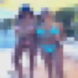 Rejoins Safiya, 19 ans à Le Genest-Saint-Isle gratuitement