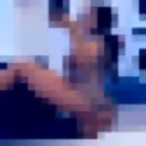 Photo sexy de Alina, 30 ans à Le Val-Saint-Père - plan discret