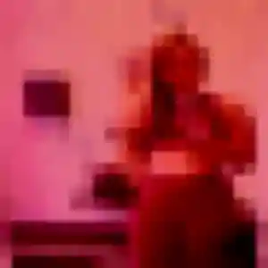 Lilou de Le Vieux-Bourg, 24 ans - plan cul sans prise de tête