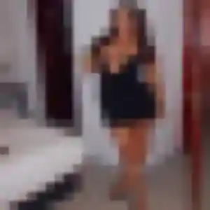 Zelie, femme de 33 ans propose plan cul à Le Vigan