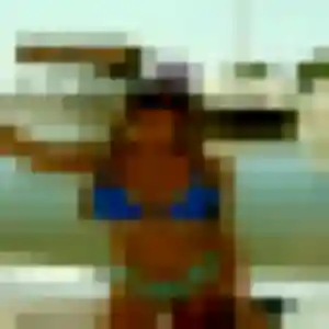 Yara, 27 ans, en ligne à Lens pour une rencontre coquine