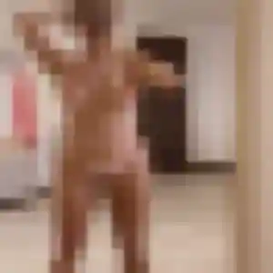 Photo de Colombe à Les Damps (38 ans) - plan cul discret