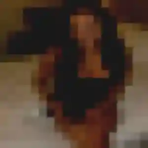 Contacte Lyana, 38 ans à Les Fins en privé