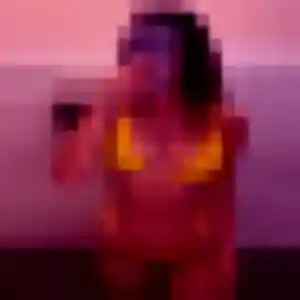 Oriane, 26 ans, disponible à Les Garennes sur Loire pour un plan cul