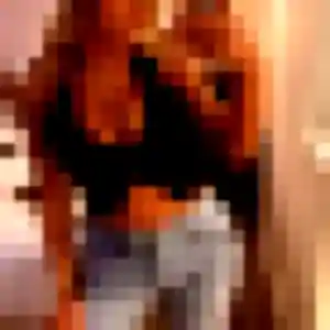 Lya, 32 ans, disponible à Les Gras pour une rencontre coquine
