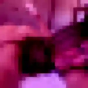 Elina, femme de 23 ans propose plan cul à Lessay