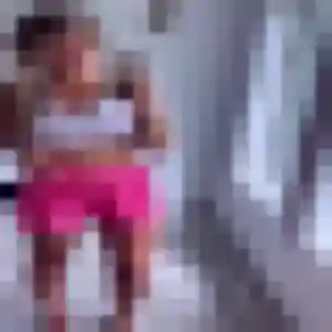 Rejoins Amandine, 31 ans à Levallois-Perret en privé