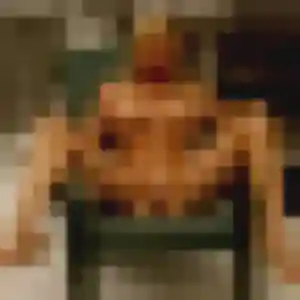 Mona (21 ans) à Lèves propose une rencontre ce soir