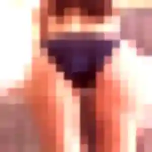 Photo de Selma à Lieusaint (27 ans) - plan cul anonyme