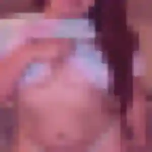 Coralie (27 ans) à Lion-sur-Mer cherche un plan cul rapidement