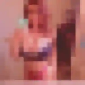 Alissa, 28 ans, cherche un plan cul à Livet-et-Gavet