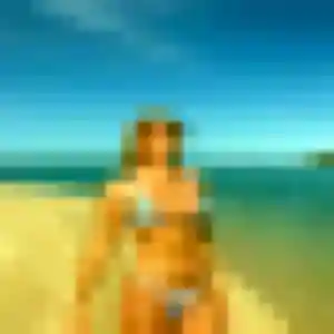 Anissa, 36 ans, en ligne à Loguivy-Plougras pour un plan cul