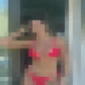 Rencontre Assia, 21 ans à Longfossé gratuitement