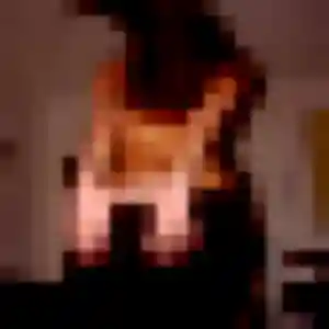 Découvre Cassandre, 26 ans à Longroy en privé