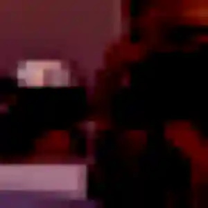Rejoins Hana, 19 ans à Longué-Jumelles en privé