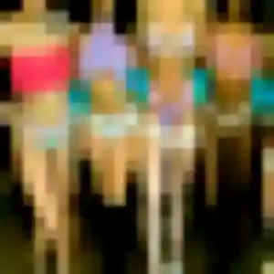Rencontre Assia, 20 ans à Longues-sur-Mer en privé