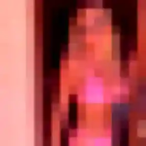 Lise, 20 ans, dispo pour plan cul à Luceau