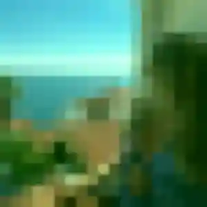 Djenna, femme de 25 ans propose plan cul à Lye