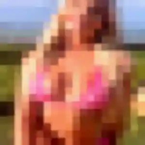 plan cul à Lyons-la-Forêt : profil de Isaure, 30 ans - accès libre