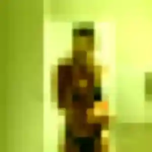 Alix, 22 ans, disponible à Magné pour un plan cul