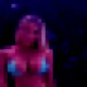 Assia, 27 ans, dispo pour plan cul à Maillé