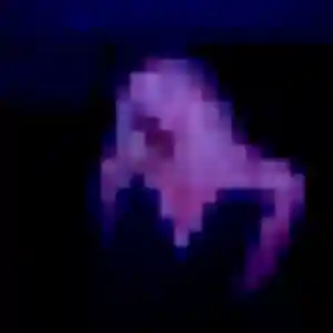 Jolie Violette, 19 ans à Manou - la contacter