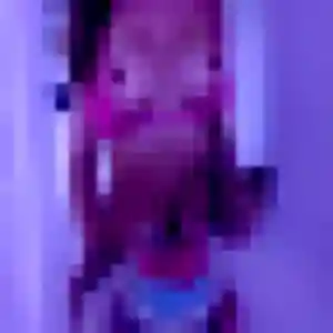 Photo exclusive de Charlene, 32 ans à Manzat - plan discret