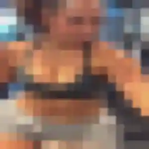 Découvre Margot, 24 ans à Mareuil-la-Motte en privé