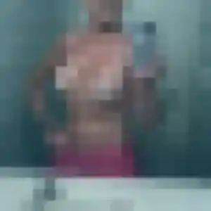 plan cul à Margency : profil de Zelie, 35 ans - accès libre