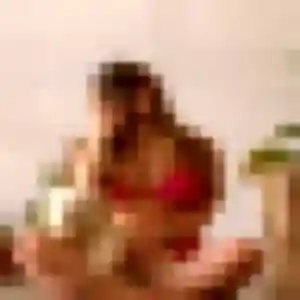 plan cul à Matougues : photo de Alya, 28 ans - sans engagement
