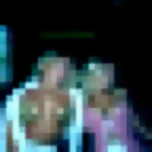 Lya, 24 ans, connectée à Mayenne pour un plan cul