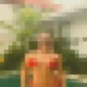 plan cul à Menneval : profil de Amandine, 28 ans - accès libre