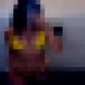 Belle Naila, 27 ans à Mentque-Nortbécourt - voir sa photo