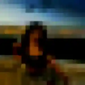 Elya, femme de 29 ans propose plan cul à Meyrannes