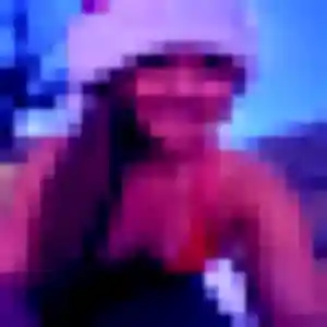 Hana, 31 ans, connectée à Mézières-sur-Ponthouin pour une rencontre coquine