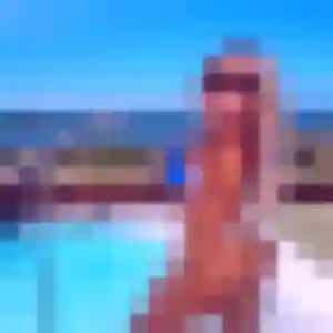 Imen, 26 ans, connectée à Michery pour une rencontre coquine