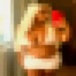 Charlene, 32 ans, connectée à Minzier pour une rencontre coquine