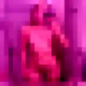 Mona, 25 ans, en ligne à Moisselles pour un plan cul